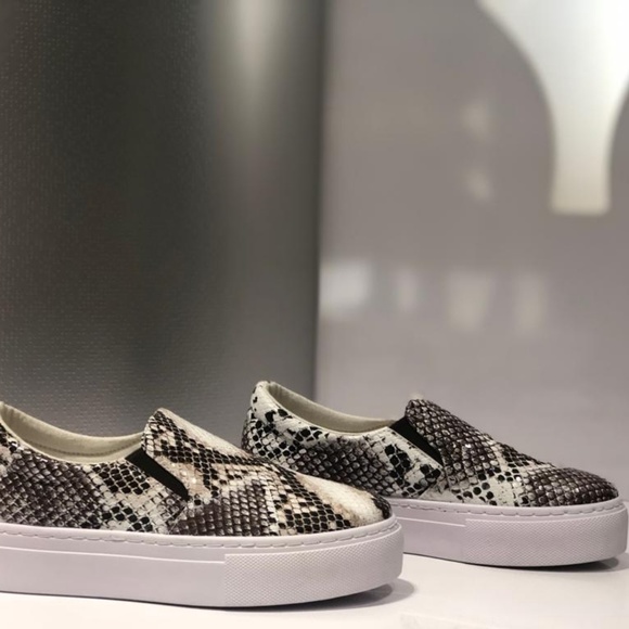 *LAST ONE SZ 6* Snake platform slip on sneakers - Picture 4 of 6